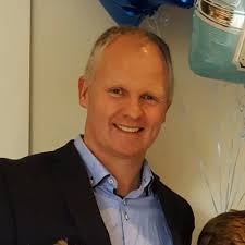 This is Aisling Murphy's First class who lined up in a guard of honour for  their beloved teacher whom they idolised.❤❤❤❤