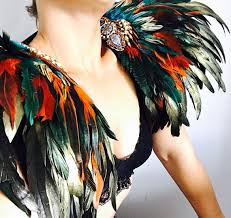 Black Bird With Orange Shoulders Feather Festival Epaulettes Feather Wings Boho Festival Feather Wings Feather Shoulder Pieces Burner Style Epaulettes Carnival Wear Disfraces Carnaval Mujer Vestidos De Novia Con Mangas Vestuarios De Baile
