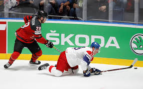 Она приносит результаты и во взрослом хоккее. Kanada Vyshla V Final Chm Po Hokkeyu