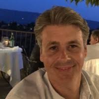 70+ perfiles de «Lundgren»