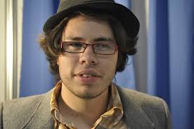 Israel Perla's Instagram, Twitter & Facebook