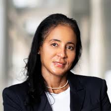 Shawn Trahan's Instagram, Twitter & Facebook