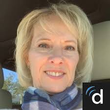 Karen Stroh's Instagram, Twitter & Facebook