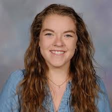 Kari Murphy's Instagram, Twitter & Facebook