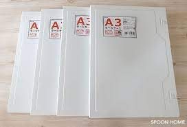 100均キャンドゥ candoの a3ラージケース の活用法や収納アイデアを写真付きでブログレポートします ジャニーズコンサート用うちわの収納グッズとして人気が高い商品ですが コピー用紙や半紙 ラッピング用品 封筒など折れやすい物の収納に向いています 収納