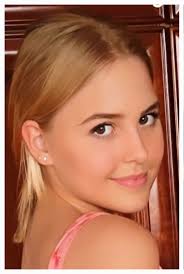 El sneak 💯💯 Grind & Glow E.P🔊🔊🔊 Out now ‼️‼️‼️ Available