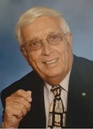 Amanda Seehusen's Instagram, Twitter & Facebook