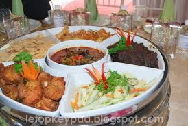 Mmg menu yang confirm hit lah. Pakej Perkahwinan Di Orchard Villa Gombak Mek Onie