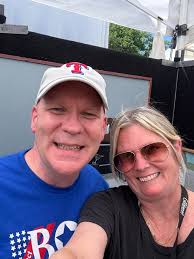 Small world: RHS '84, '85, and '22 connections