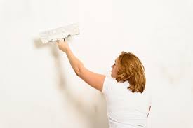 Ein glattputz im innenbereich eröffnet eine vielzahl an gestaltungsmöglichkeiten. Feinputz Innen Glatt Verarbeiten So Gelingt S Jedem