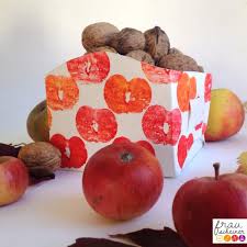 We did not find results for: Apfeldruck Auf Papier Frau Scheiner