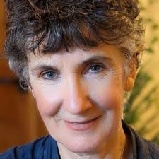 Lori Krause's Instagram, Twitter & Facebook