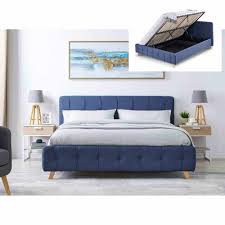Sommier à lattes sommier tapissier sommier en kit lit gigogne lit coffre cadre de lit sommier découvrez la sélection de sommiers 160 x 200, qui s'adapteront parfaitement à votre matelas et. Lit Coffre Scandinave Avec Le Sommier Relevable En Tissu Bleu 160 X 200 Cm Aster