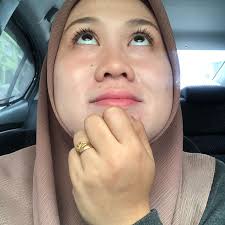 10 manfaat madu hitam yang baik untuk tubuh, dapat mencegah, mengobati dari berbagai penyakit yang banyak mengandung nutrisi untuk kesehatan. Teammimieamalina Instagram Posts Gramho Com