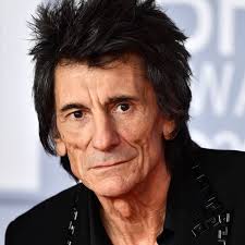 He was previously married to jo wood and krissy findlay. Ronnie Wood Promiflash De