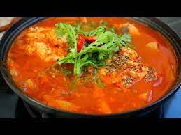 How To Make Maeuntang Or Maeun Tang Spicy Fish Stew From Maangchi Com Fish Stew Recipes Fish Stew Maangchi Recipes