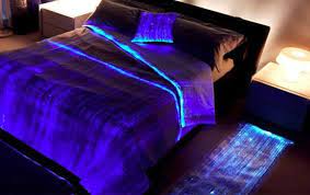 To recharge these dots, keep the lights on 5 minutes before you go to bed and relax underneath their authentic glow. Glow In The Dark Bed Set Alomszobak Hazak Otletek