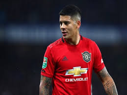 Polo shirts, pressed and collars firmly folded, are typical as well as seer sucker. Inginkan Marcos Rojo Januari Nanti Lazio Terganjal Permintaan Harga United Liga Olahraga