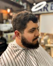 Chris Bayless (@baylessxthebarber) • Instagram photos and videos