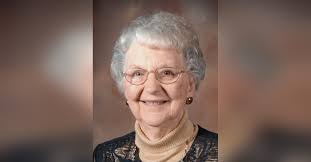 Doreen Daniels's Instagram, Twitter & Facebook