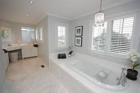 Benjamin Moore Color Graytint If You Can T Have Christian Grey In Your Tub Gray Walls Su Light Grey Paint Colors Light Gray Paint Gray And White Bathroom