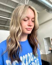 Sophia Hatch's Instagram, Twitter & Facebook