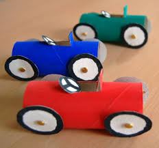 Basteln Mit Klopapierrollen Und Party Dekoration Als Diy Projekt Klopapierrollen Basteln Klopapierrollen Basteln Auto Auto Basteln