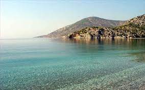 Πάτα κάθε φορά το κουμπί και ανακάλυψε ήχους που ακούς στη θάλασσα. 5 Paralies Ths Attikhs Me Krystallina Nera Clickatlife