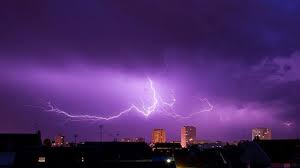 Il y a un orage. Meteo Fin De L Alerte Mais Toujours Des Orages Consultez Les Previsions Lci