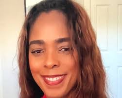 Corina Morris's Instagram, Twitter & Facebook