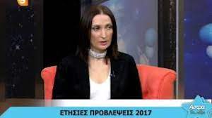 Σενάρια για την επέκταση των τεστ και για τους εμβολιασμένους. H Amhxanh Stigmh Poy Mia Gnwsth Astrologos Apokalei Ton Paster Apatewna Ellinika Hoaxes
