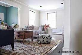 This is jennifer lopez' kitchen/dining room in the image above it has more of a craftsman feel, but would easily work in a costal kitchen. Kitchen Part 3 Wall Color The Chronicles Of Home