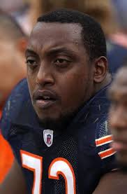 Prosecutor won't pursue drug charges against Bears' Webb