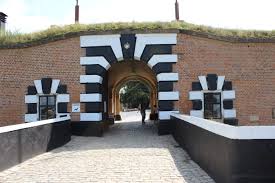 For the gestapo prison for political prisoners, see small fortress (terezín). Theresienstadt Terezin Altosterreich Heute Essays Im Austria Forum