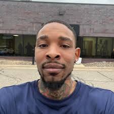 LeBron James gets the steal and finishes the tough bucket! 😤 Tap to Watch  ➡️  https://www.nba.com/how-to-watch-game-redirect/0022500541?partnerRef=NBA&platform=Facebook&surface=Post