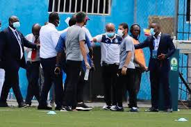 والتقي فريق بيراميدز نظيره إنيمبا النيجيرى في مباراة إياب الدور ربع النهائي. Ø¨Ø§Ù„ØµÙˆØ± Ø§Ù„Ø£Ù…Ù† ÙŠØªØ¯Ø®Ù„ Ù„ÙØ¶ Ù…Ø´Ø§Ø¬Ø±Ø© Ø¨ÙŠÙ† Ø¨ÙŠØ±Ø§Ù…ÙŠØ¯Ø² ÙˆØ¥Ù†ÙŠÙ…Ø¨Ø§ ÙŠÙ„Ø§ÙƒÙˆØ±Ø©