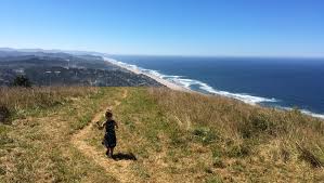As the elected legislative body of the city of lincoln city, the mayor and city council have overall responsibility for the scope, direction and financing of city services.the city council meets on the second and fourth mondays of each month at 6:00 pm. Secret Hike To The Knoll Offers Sweeping Views Of Lincoln City And Oregon Coast