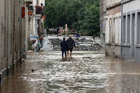 L'homme aurait tenté de trouver seul une solution concernant son problème d'inondation. Ecpg3r3mynymrm