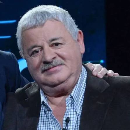 16 de Junio de 1951 Nace Tití Fernández. Miguel Ángel Fernández ,nace en  Buenos Aires, 16 de junio de 1951, conocido públicamente como «Tití»  Fernández, es un periodista deportivo y escritor argentino.