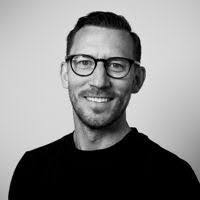 Carl Wilhelm's Instagram, Twitter & Facebook