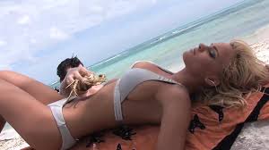 Sensual tropical cuties- every touch a tease