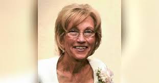 Lois E. Smith Obituary