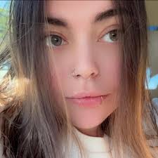 The only member of her immediate family that was invited 👀