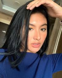 Thea Astley shows grit and grace in performing