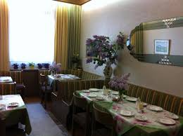 Due to an unforeseen emergency at home, i had to cut short my attendance at the conference by one day. Hotel Hauser An Der Universitat Munchen Aktualisierte Preise Fur 2021