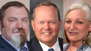 Richland mayor leading in commissioner primary race