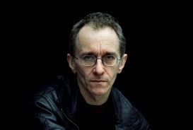 Shaun Hutson's Instagram, Twitter & Facebook