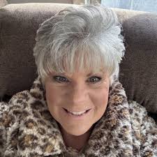 crumbl #bensonboone #moonbeamicecream #mysticalmagical #brandcollaboration  #productlaunch #foodinnovation