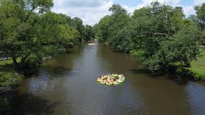 Riverside Rentals Canoe, Kayak, and Tubing | Discover canoeing, kayaking,  and lazy river tubing experiences near Chicago and Indianapolis with  Riverside Rentals in Winamac, Indiana