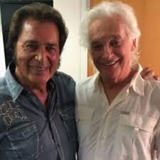 Legendary crooner engelbert joined christine, jane, gloria and stacey to talk about his incredible career spanning 50 years and his new album, 'engelbert humperdinck: Fabulous Flip Sides Engelbert Humperdinck And Producer Joel Diamond Goldmine Magazine Record Collector Music Memorabilia